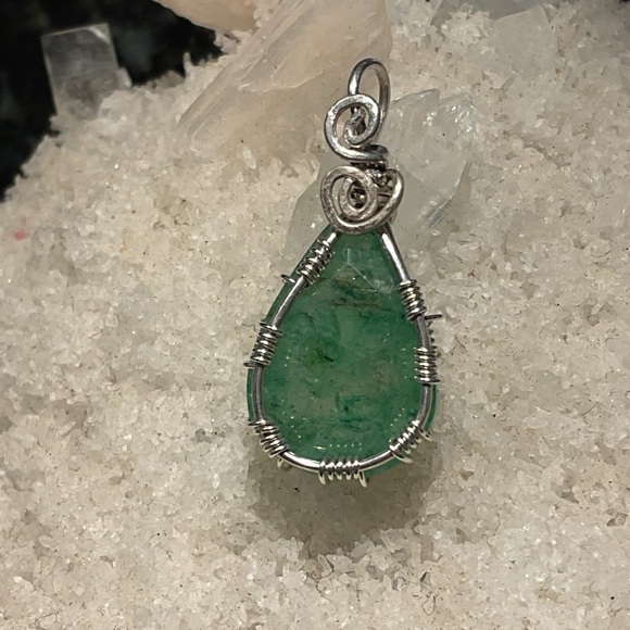 Emerald .925 Silver Pendant